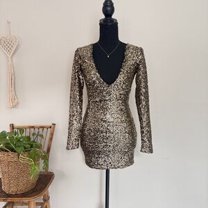 XS Plunging Gold Sequin Long Sleeve Bodycon Mini Dress